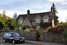 The_house_where_J.K._Rowling_lived-geograph-1954642